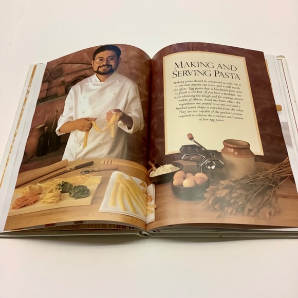 GIULIANO HAZAN The Classic Pasta Cookbook (Foreword by Marcella Hazan) - Picture 7 of 11